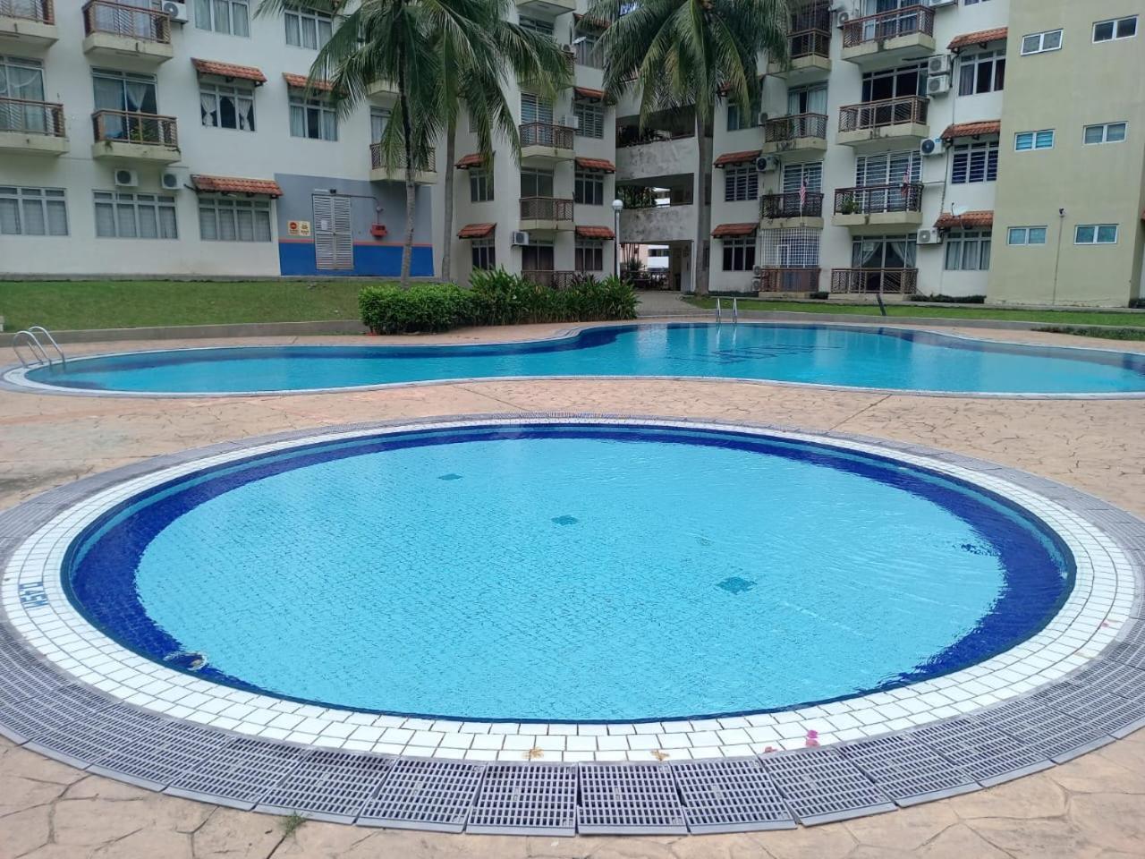 Jas Laguna Condo Resort Port Dickson Esterno foto